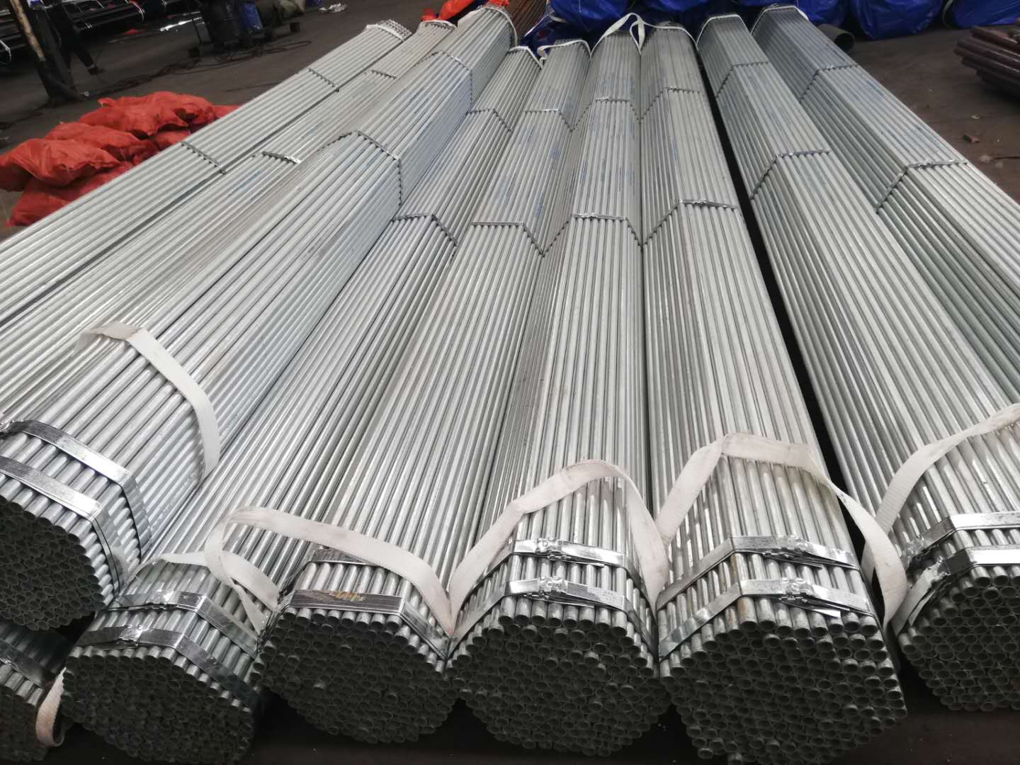 1 1/4 inch GALVANIZED STEEL PIPE